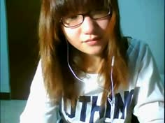 Cute Chinese Girl Flashing Her Boobs On Skype